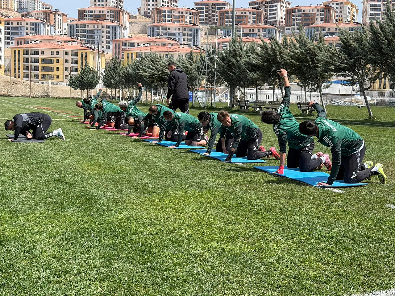 Malatya'da Play-Off Heyecanı! Yeşilyurtspor Kader Maçına Çıkıyor!