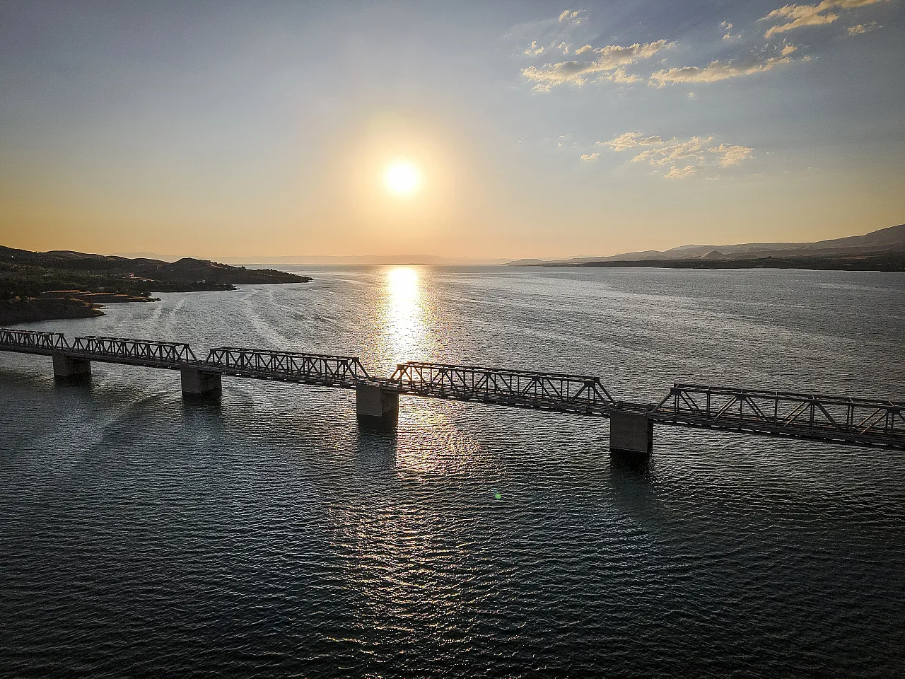 Malatya'nın Üzerinde Yükselen Köprü 40 Yıldır Anadolu'yu Birleştiriyor