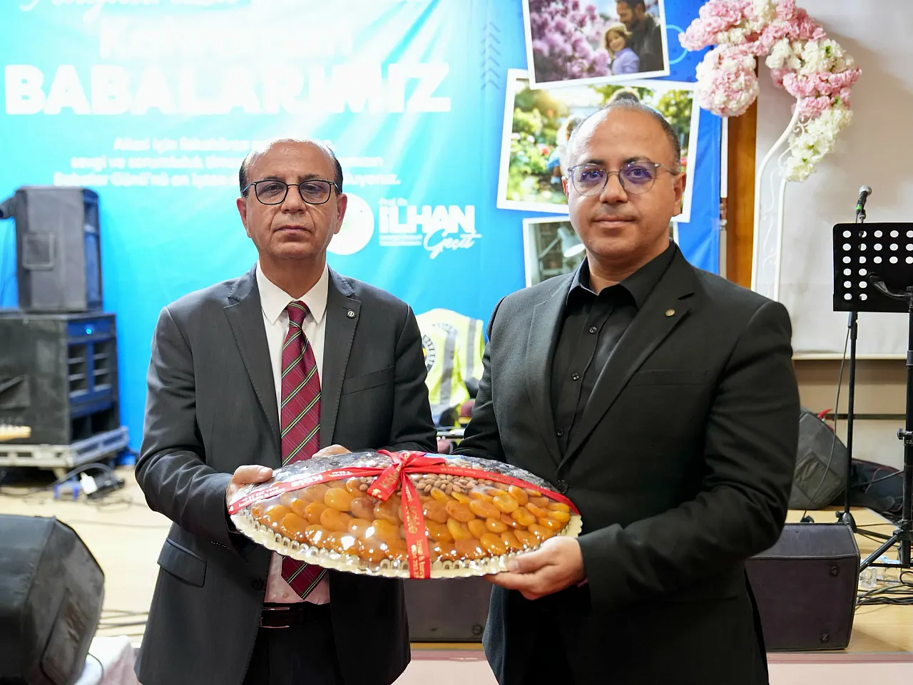Malatya'da Babalar Günü İçin Muhtarlara Özel Program!