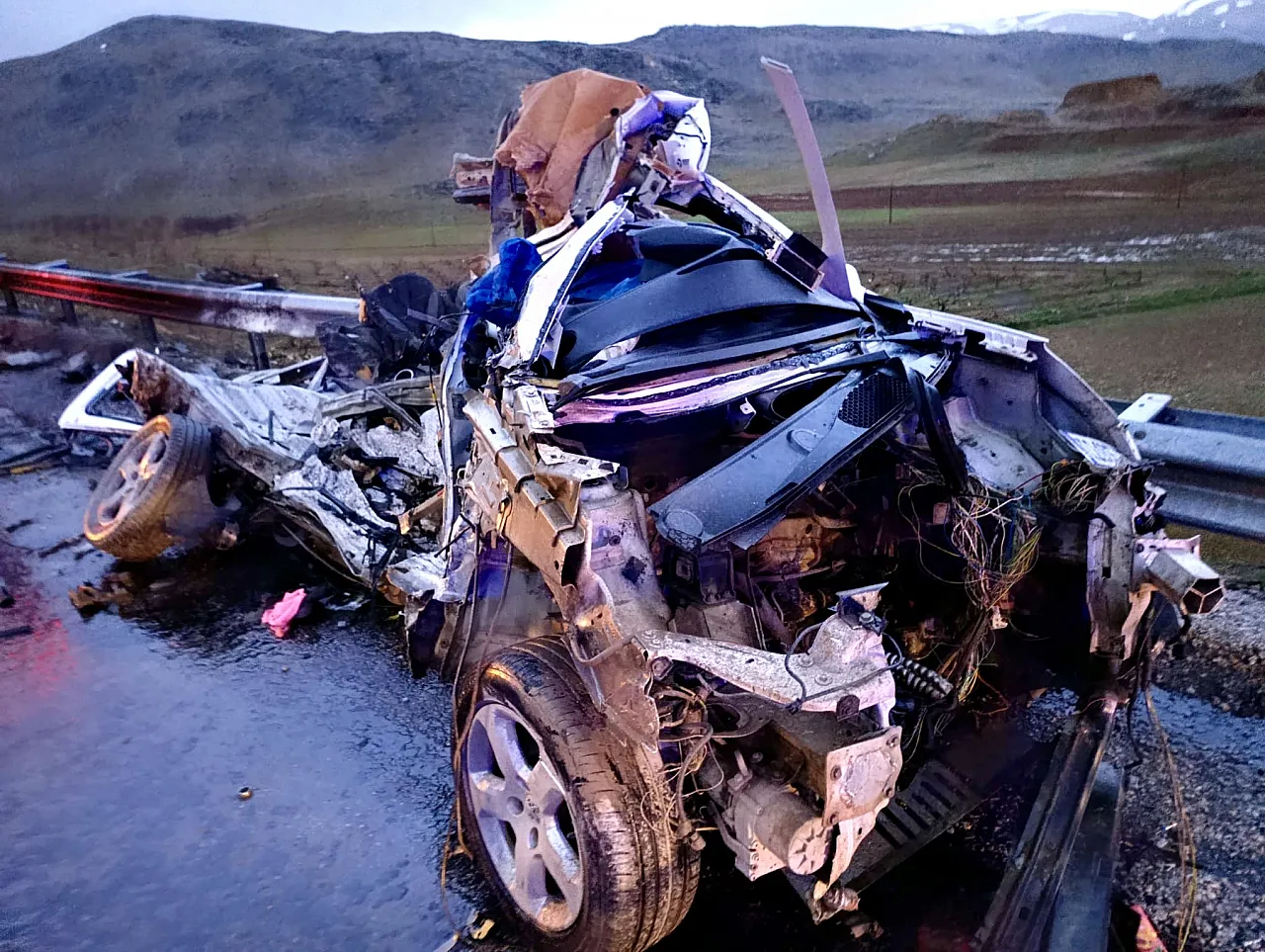 Malatya-Adıyaman Yolu Kazada Ölenlerin Kimlikleri ve Yaşları Belli Oldu!