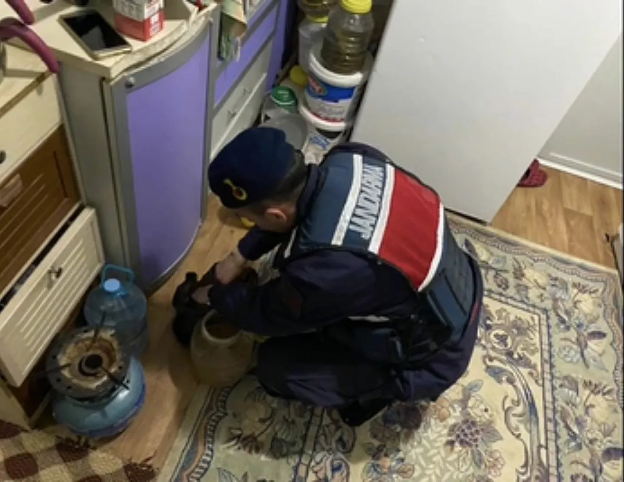 Uyuşturucu Tacirlerine Geçit Yok: Narkotik Köpeği Saklanan Zehri Buldu!