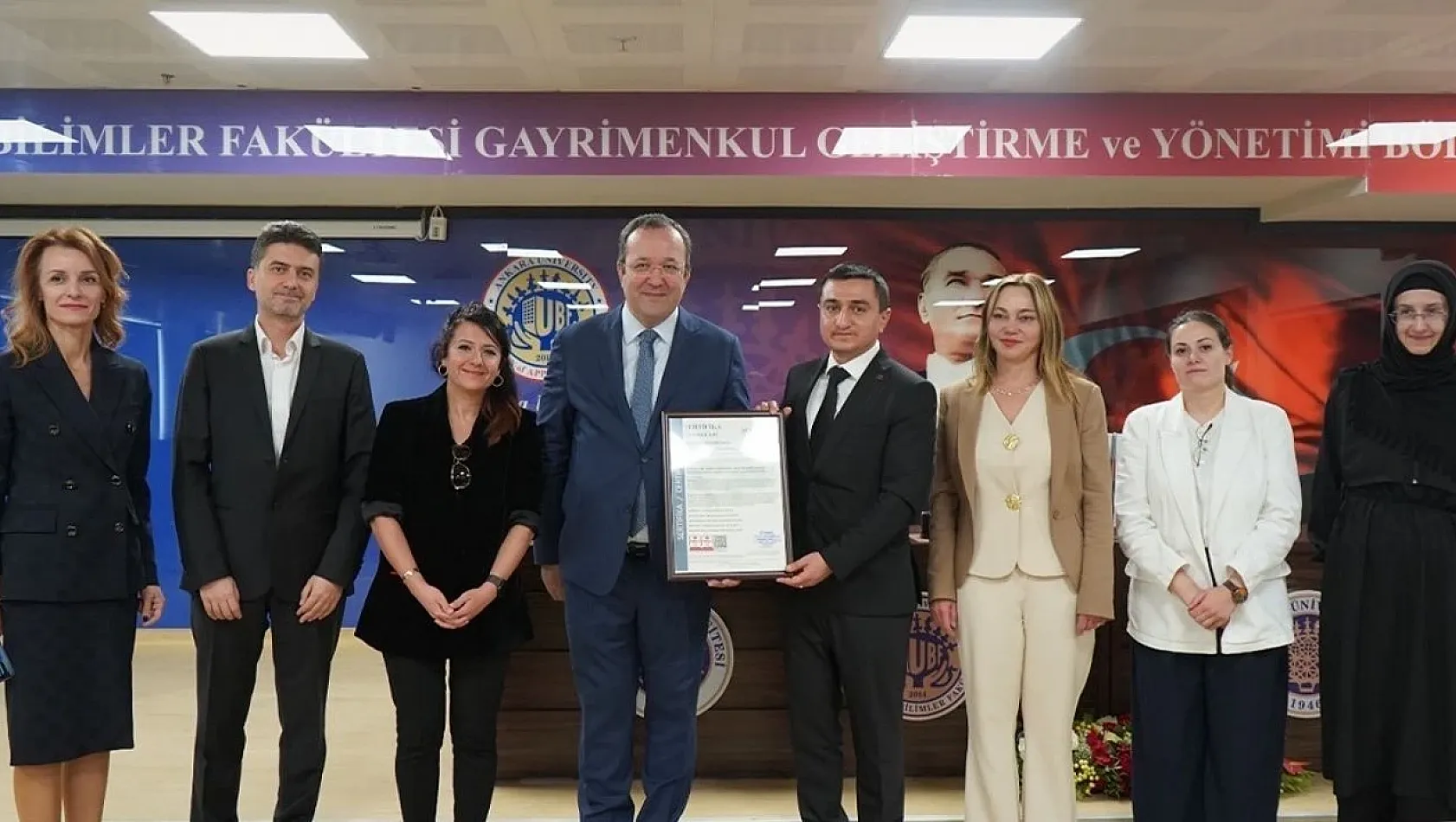 Fırat EDAŞ'tan Enerji Sektöründe Bir İlki: Yapay Zekâ Yönetim Akreditasyonu Resmen Alındı