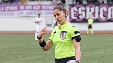 Türk Futbolunda Tarihi Dönem Başlatan Hakem Asen Albayrak Yeşil Sahalara Çıkıyor