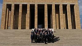 Ankara'da Dikkat Çeken Ziyaret! NATO Yetkilileri Anıtkabir'e Gitti