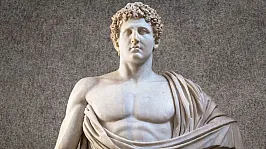 Antik Dönem Heykellerinin Gizemli Beyazlığı Hakkındaki Binlerce Yıllık Yanılgı Aralandı