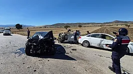 Burdur'da Üç Araçlı Kaza! Acı Haber Geldi