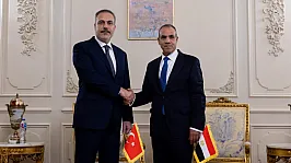 Diplomasi Trafiği Hızlandı! Bakan Fidan Ateşkes ve İkili İlişkileri Görüştü