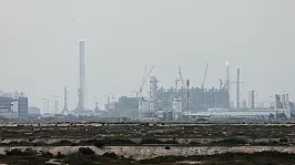 Dünyanın Gözü Bu Tankerdeydi! Hürmüz Boğazı'nda Savaş Sonrası Bir İlk