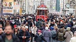 İstiklal'den Tarihi Rekor: 107 Milyon Ziyaretçiyle Tüm Zamanların Zirvesinde