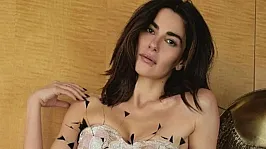 Nesrin Cavadzade Yeni Sezonda Daha 17 Kadrosuna Dahil Oldu