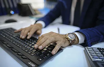 Adalet Bakanlığı'nda 900 Kadro İçin Başvurular Açılıyor!