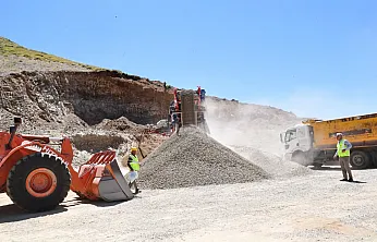 Başkan Sami Er Pütürge'de Gelecek Yatırımları Anlattı