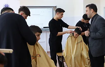 Battalgazi'de Miniklere Bayram Bakımı: Ücretsiz Tıraş Seferberliği!