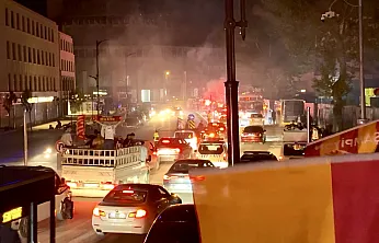 Bayrağını Alan Meydana Koştu! Malatya'da Binlerce Taraftar Sokağa İndi