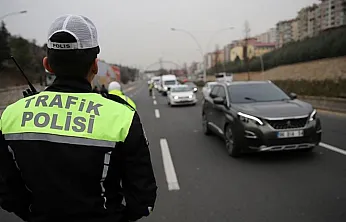 Bayram Trafiğinde Yeni Dönem! Bakan Tedbirleri Açıkladı