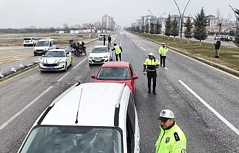 Bayram Yolculuğunda Uyarı: Malatya Genelinde Denetimler En Üst Seviyeye Çıkarıldı!