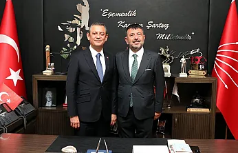 CHP Malatya Milletvekili Ağbaba Hem Dijitalde Hem Sahada Listeleri Zorladı!