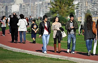 Dışarıdan Gelen Pişman mı? Malatya İçin Enkaz Çıkışı ve Gençlerin Yanıtı