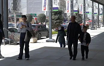 Eğitimde Şiddet Sarmalı: Kişilik Gelişiminde Ailenin Rolü Nerede Başlıyor?