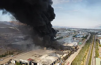 Elazığ'daki Fabrika Yangınında Malatya Desteği!