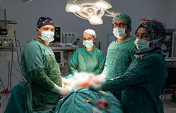 eme Kanserinde Yeni Dönem! Malatya'da Hastalara Özel Cerrahi Yöntemler Uygulandı