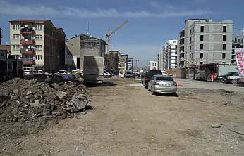 Fuzuli Caddesi'nde Elektriksiz Günler: Esnaf Kepenk Kapatıyor