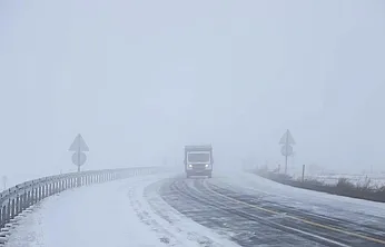 Kar ve Tipi Malatya'da Ulaşımı Durdurdu!