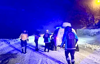 Kar Yolu Kapattı, Doğum Sancıları Başladı