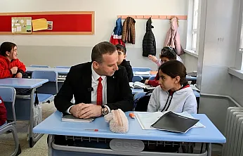 MAGİNDER'den Anlamlı Ziyaret! Malatya Kırsalında 23 Nisan Coşkusu