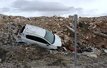 Malatya-Adıyaman Yolunda Otomobil Takla Attı, 5 Yaralı Var!