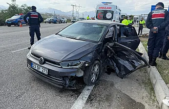 Malatya-Adıyaman Yolunda Korkutan Kaza! Araçlar Savruldu