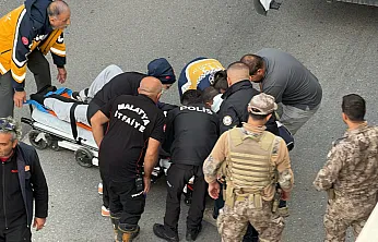 Malatya'da 16 Yaşındaki Genç Alt Geçitten Atladı!