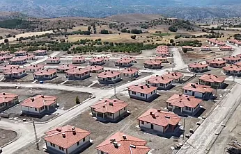 Malatya'da Deprem Konutlarında Beklenen Gün Geldi! Anahtarlar Teslim Ediliyor