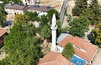 Malatya'da Deprem Sonrası Oluşan Risk Gündemde! Hasarlı Minare Alemi İçin Müdahale Bekleniyor