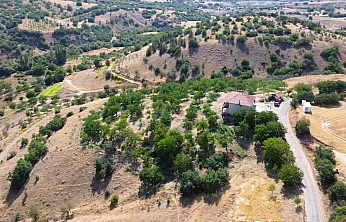 Malatya'da Doktorluğu Bıraktı, Köyüne Döndü! Şimdi Kayısı Yerine Bunu Üretiyor