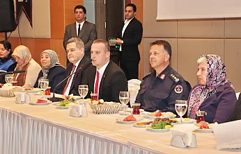 Malatya'da Duygulandıran Şehit Annelerine Özel Program