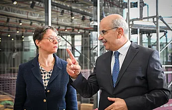 Malatya'da Enkazlar Hayat Buluyor: Türkiye'nin İlk Geri Dönüşüm Tesisi İçin İş Birliği!