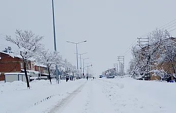 Malatya'da Kar Tatili İlçelerde Okullar Kapalı