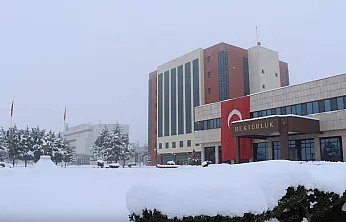 Malatya'da Kar Yağışı Üniversitelerde Eğitimi Etkiledi