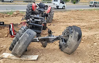 Malatya'da Kontrolden Çıkan Traktör Şarampole Devrildi