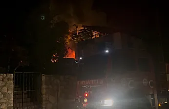 Malatya'da Metruk Evde İkinci Yangın!