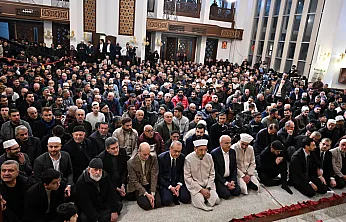 Malatya'da Miraç Kandili Programı Manevi Atmosferle Gerçekleşti