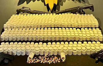 Malatya'da Narko-Güç Operasyonu: Binlerce Uyuşturucu Hap ve Silah Ele Geçirildi!