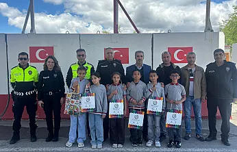 Malatya'da Öğrenciler Emniyet Kemeri Simülasyonuna Girdi!