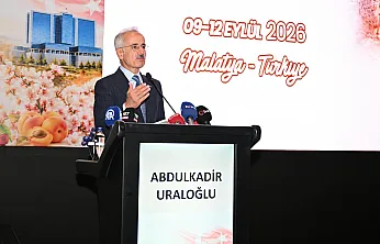 Malatya'da Sağlık Zirvesi! Dünyanın Önemli Cerrahları Bir Araya Geldi