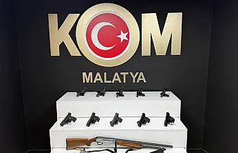 Malatya'da Silah Operasyonu: 12 Tabanca Yakalandı