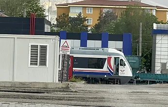 Malatya'da Vagonların Arasında Kalan İşçi Kurtarılamadı!