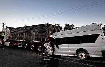 Malatya'daki Trafik Kazasında Acı Bilanço Belli Oldu! 18 Kişi Yaralandı