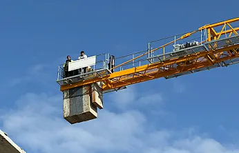 Malatya Doğanşehir'de İşçilerin Vinç Eylemi