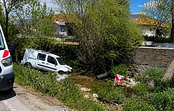 Malatya Doğanşehir'de Kaza! Araçtaki 2 Kişi Yaralandı
